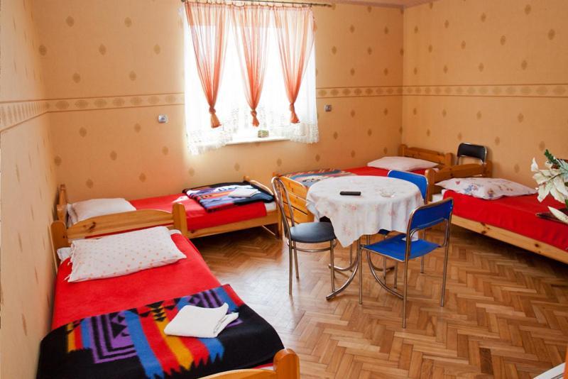 Pokoje Goscinne Amader Zambrow Esterno foto