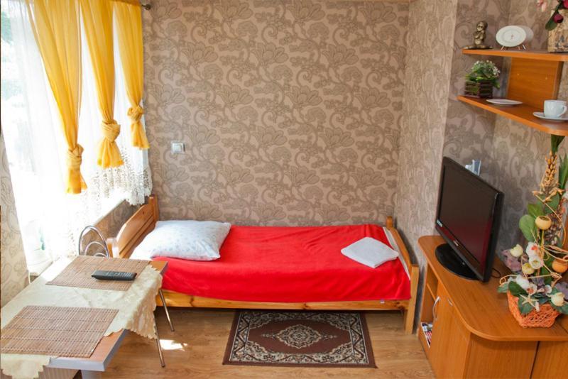 Pokoje Goscinne Amader Zambrow Esterno foto